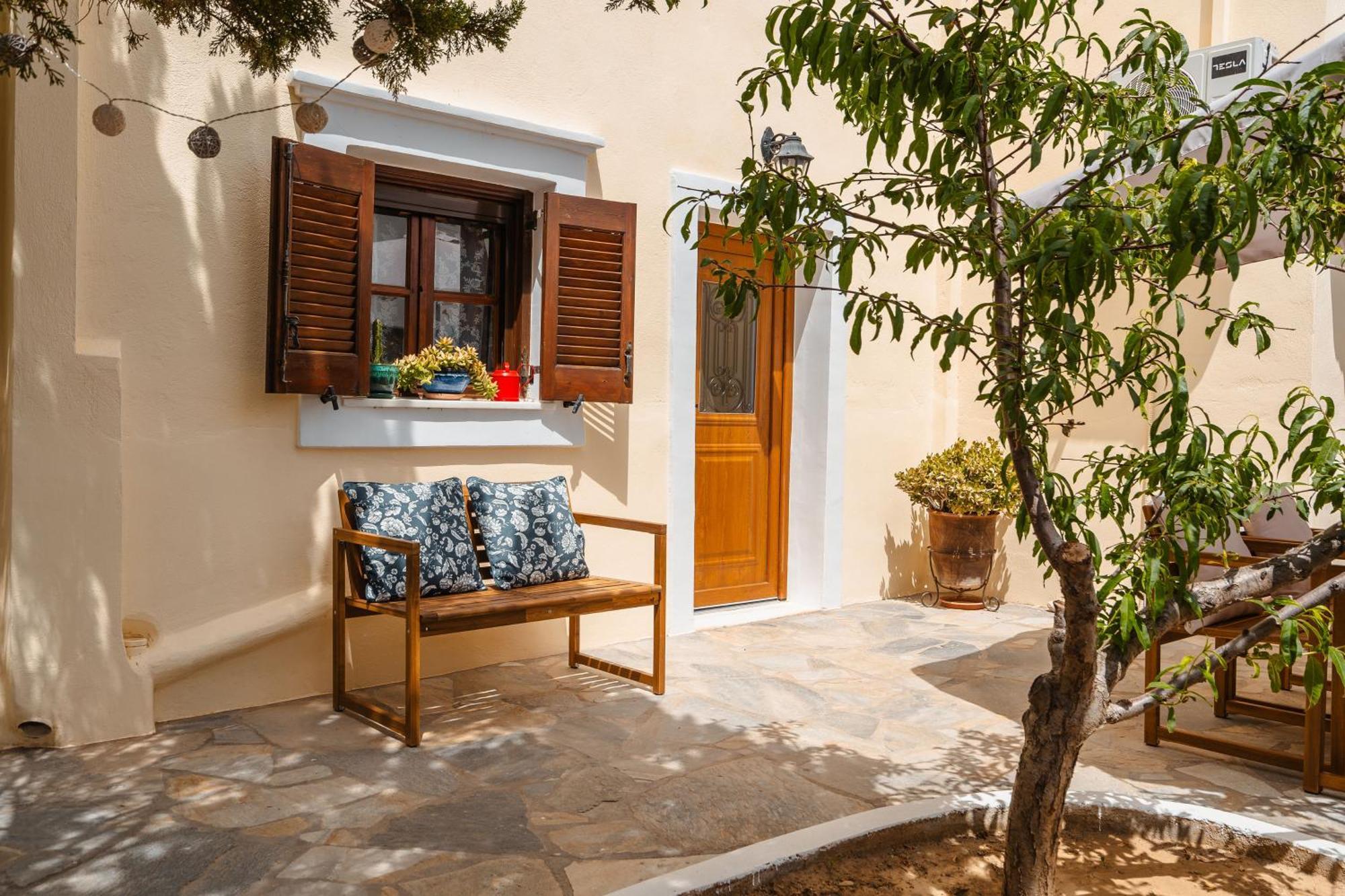 Rosabella Home Naxos City エクステリア 写真