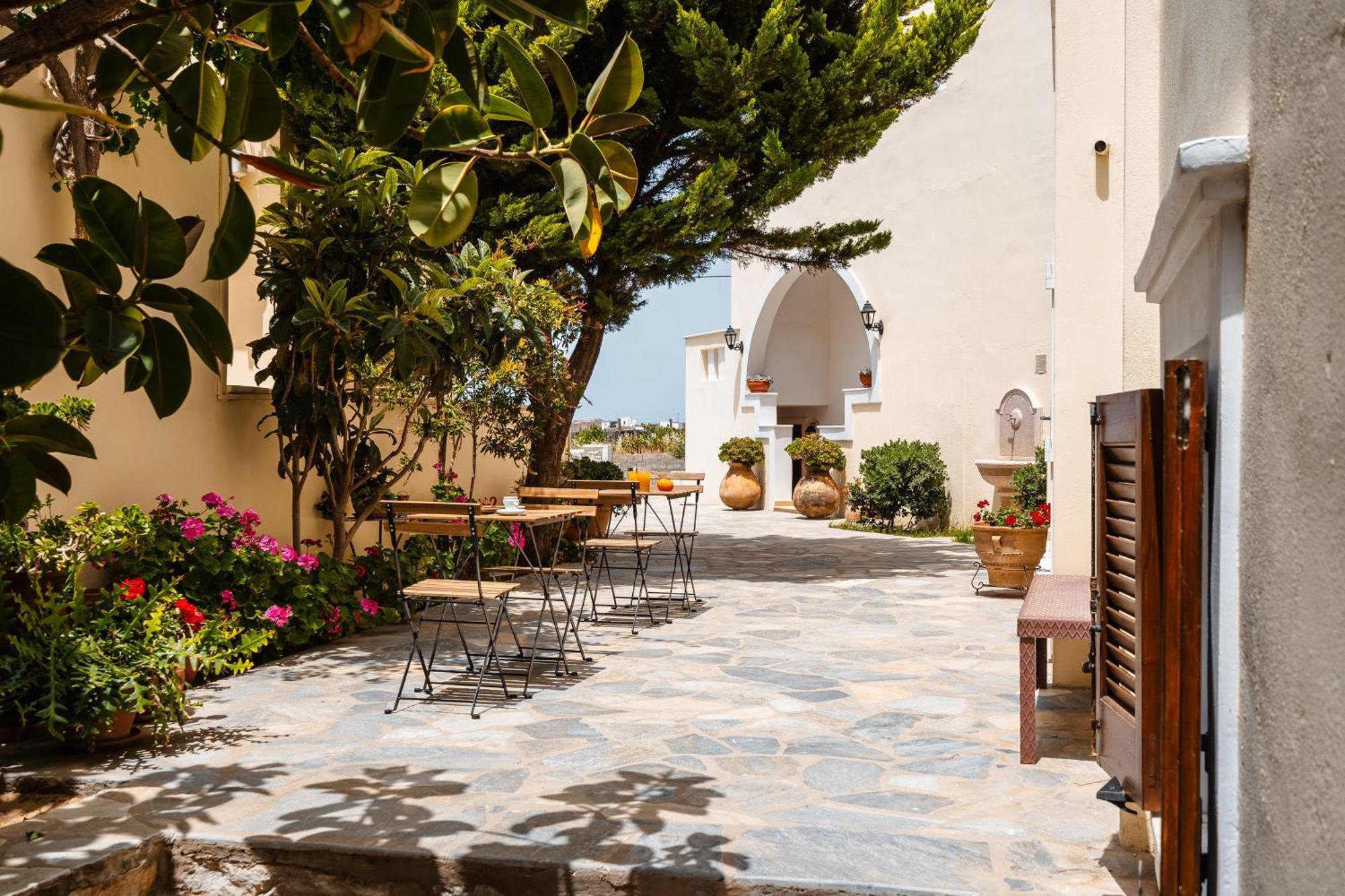 Rosabella Home Naxos City エクステリア 写真